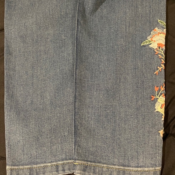 Denim jeans from Dorothy Perkins - Picture 6 of 6